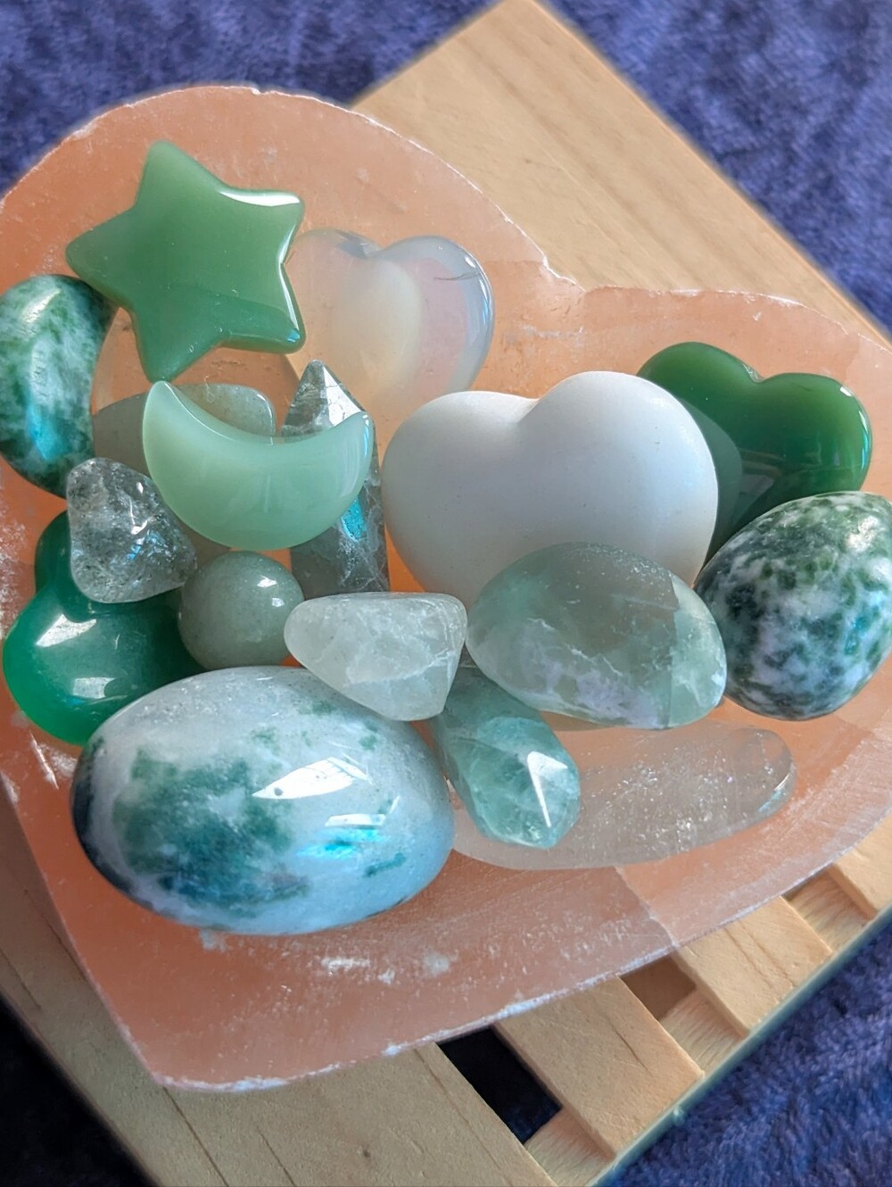 💚 Luck & Love ☯️ Heart Crystals Bowl 🧡 in Peach Selenite decor gift Stones